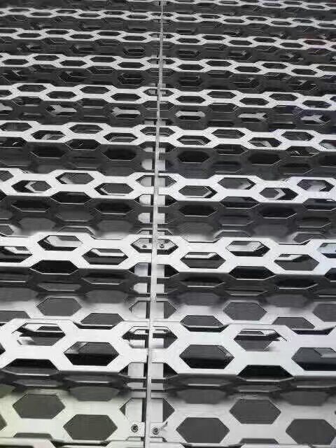 陽極氧化鋁單板